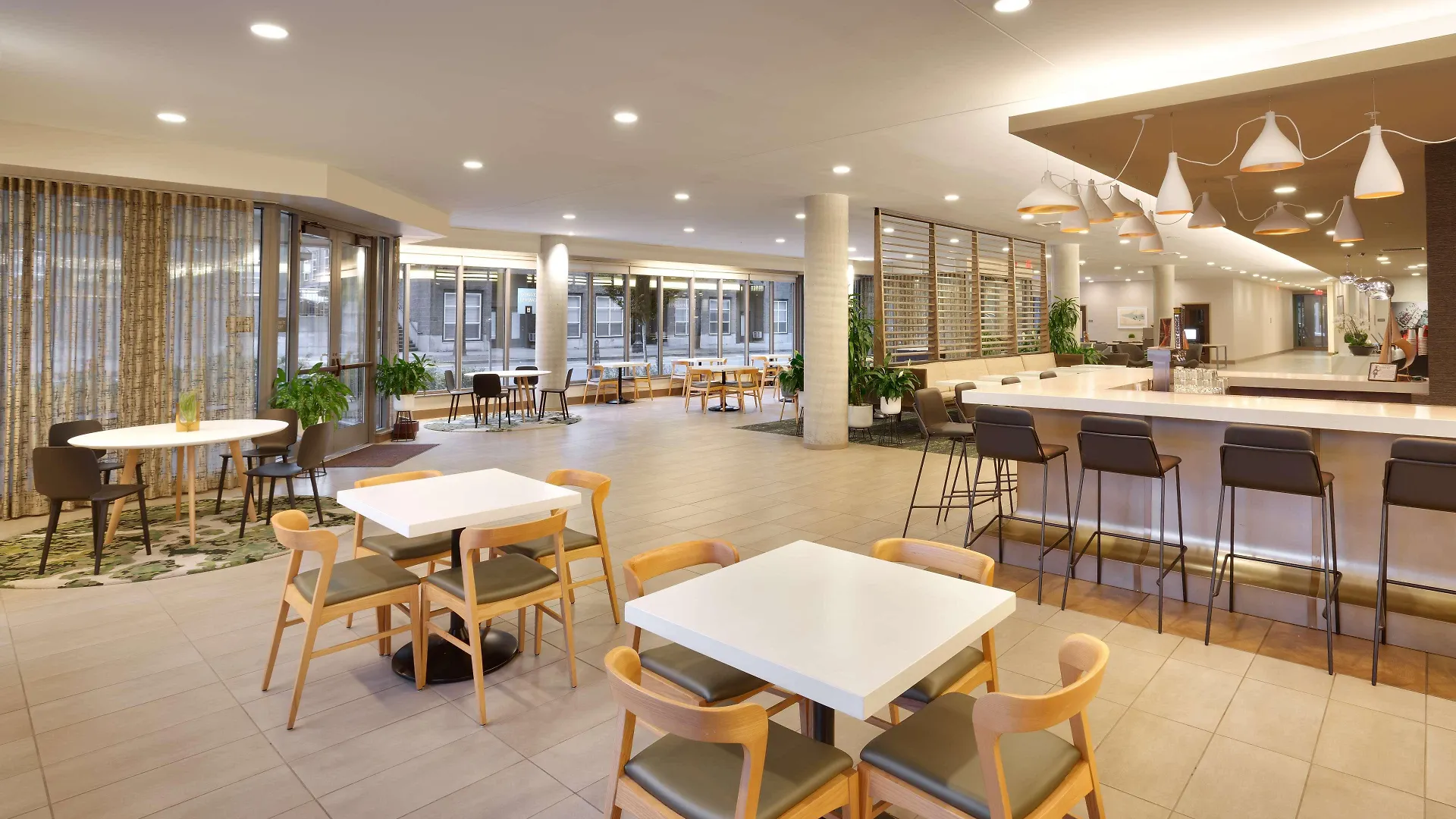 Hyatt House Portland / Downtown Hotel